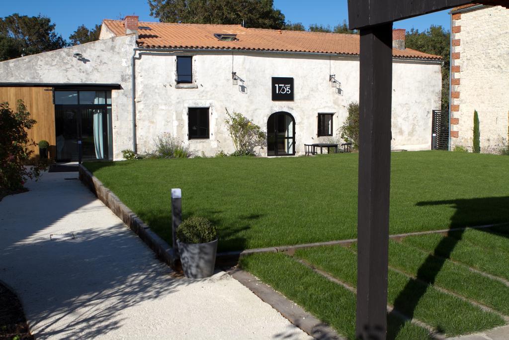 B&B Le Carre 1705 Angoulins Exterior photo